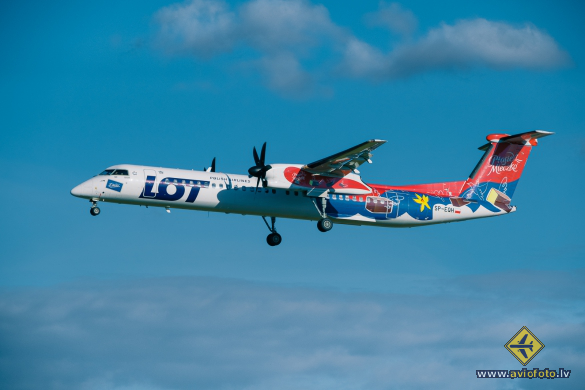 Bombardier DHC-8-402 Q400